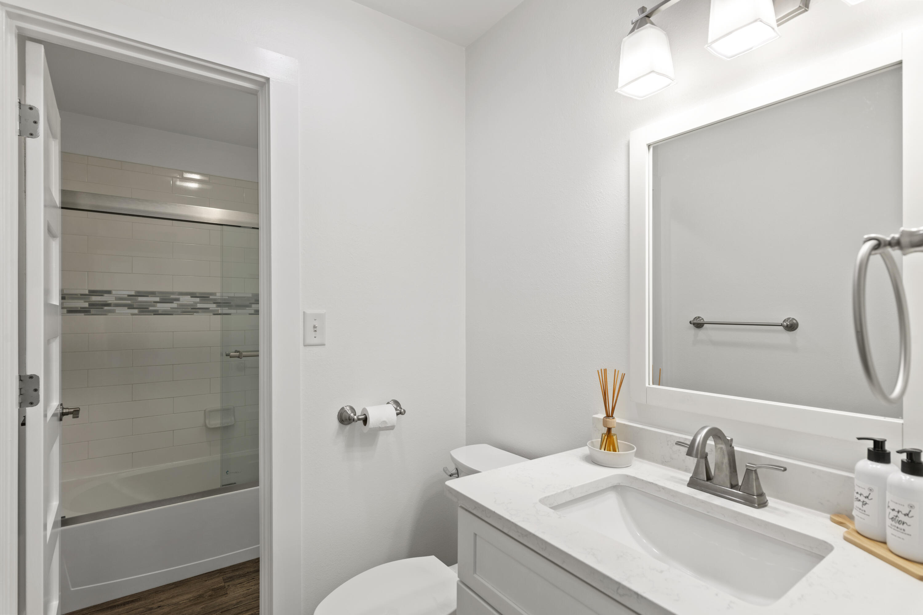 BEACHWOOD VILLAS CONDO - Residential