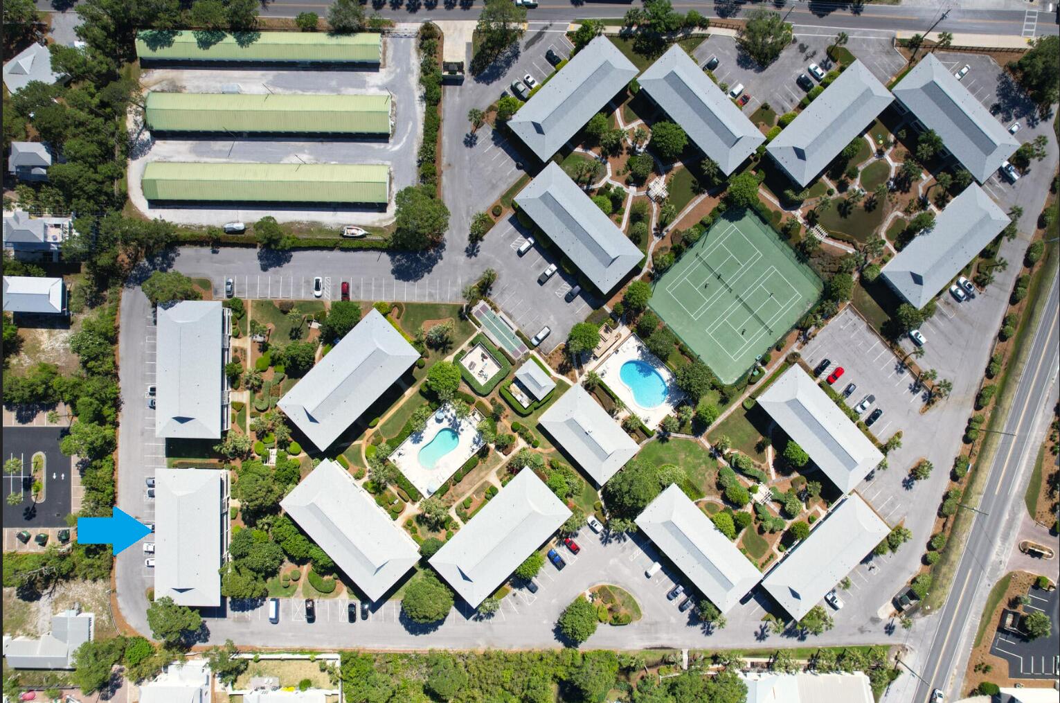 BEACHWOOD VILLAS CONDO - Residential