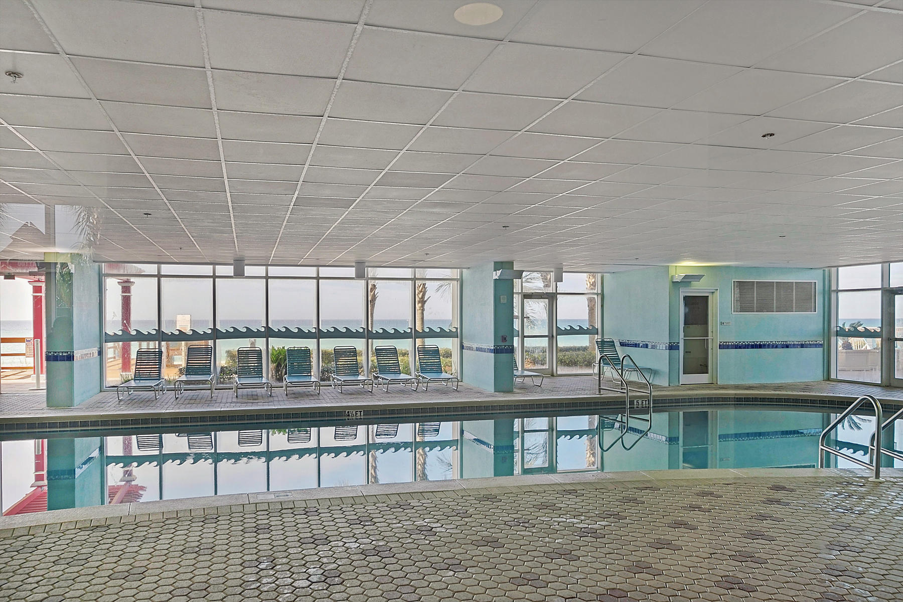 MAJESTIC BEACH TOWERS I - Residential