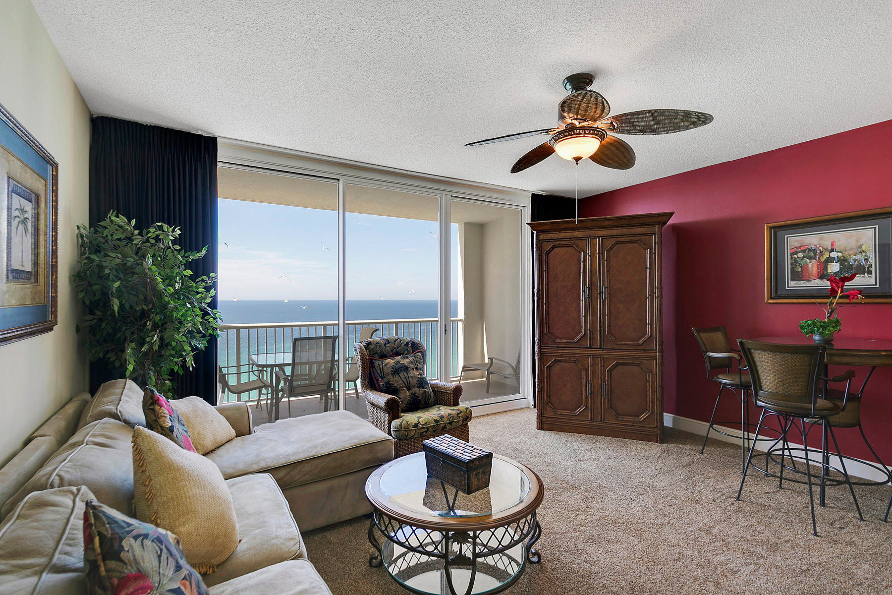 MAJESTIC BEACH TOWERS I - Residential