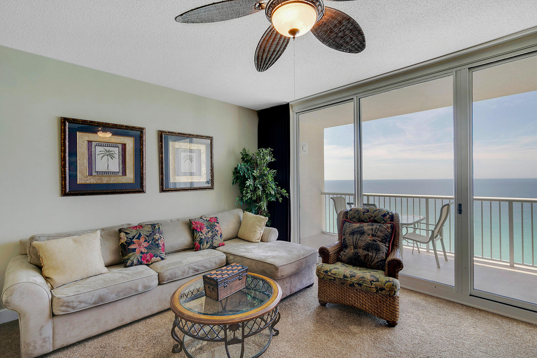 MAJESTIC BEACH TOWERS I - Residential