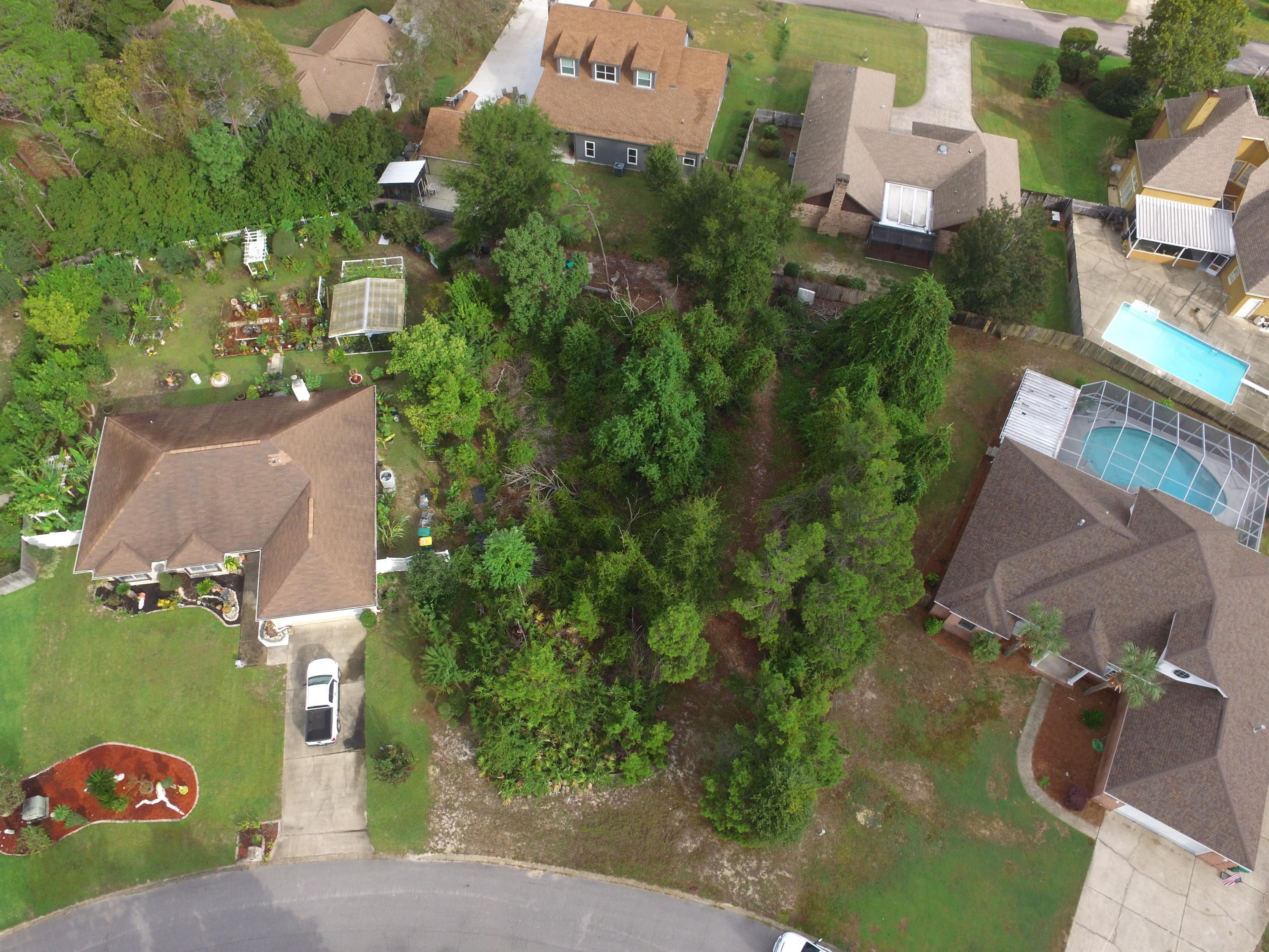 BRISTOL VILLAGE RAINTREE ESTATES - Land