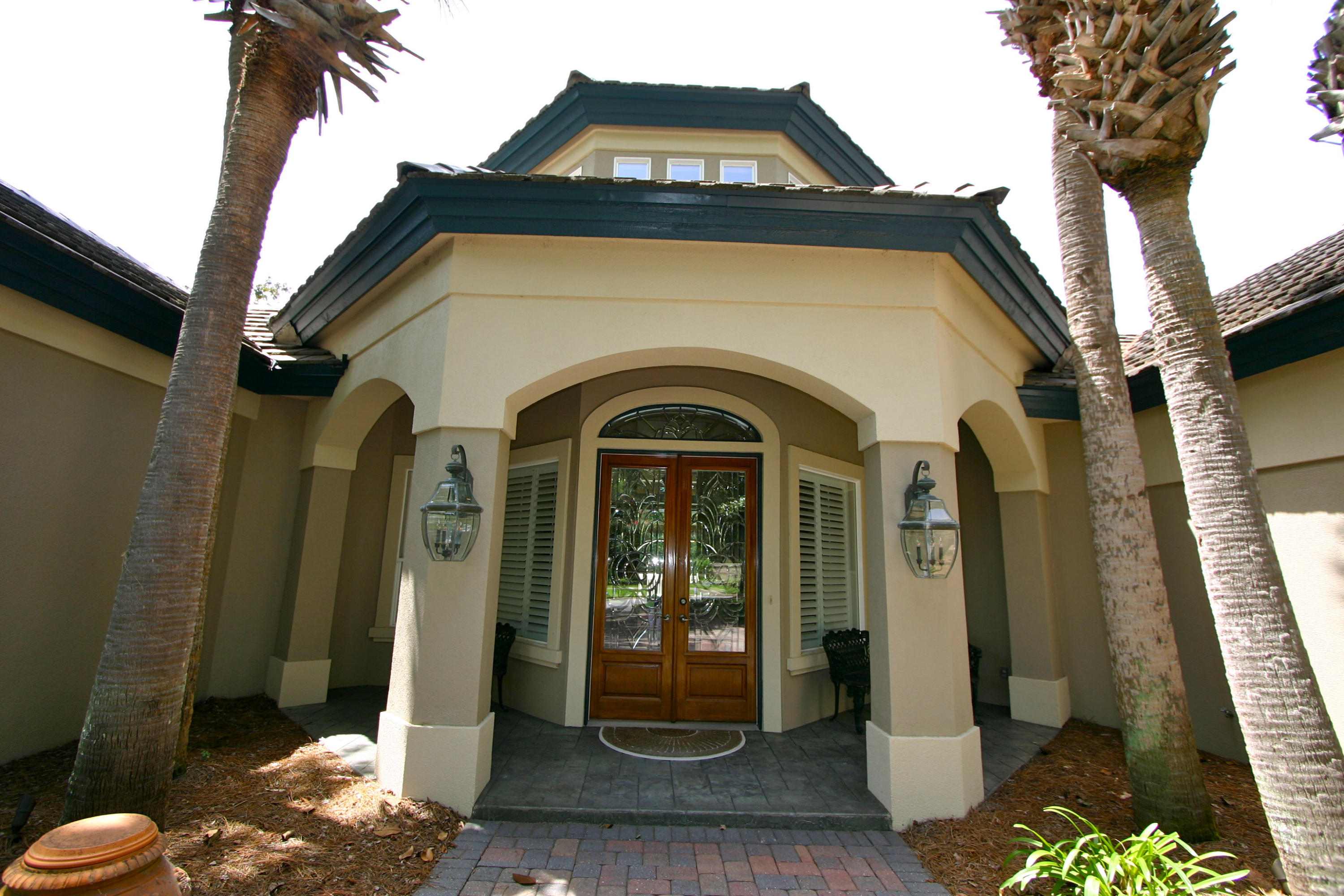 BURNT PINE - Residential