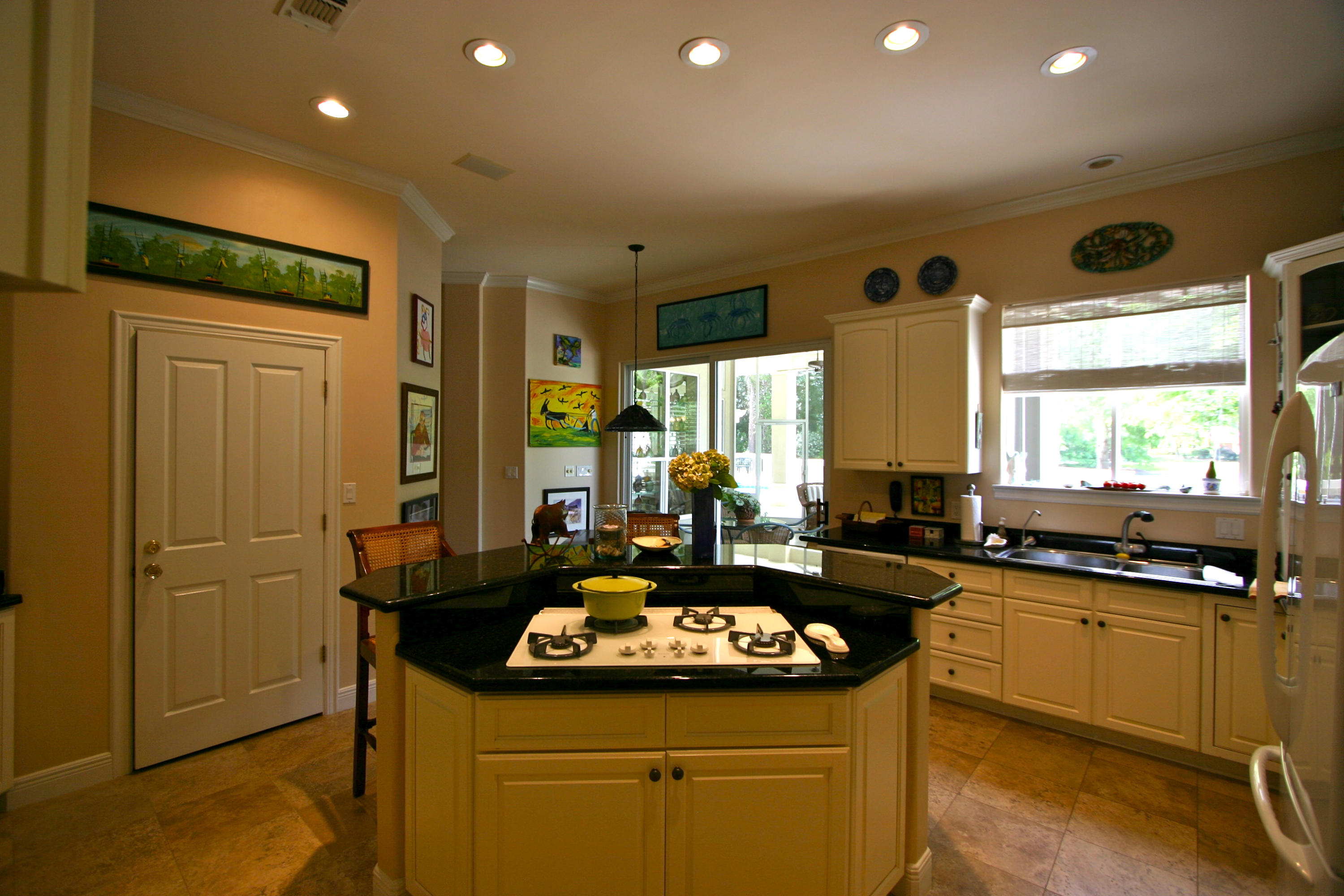 BURNT PINE - Residential