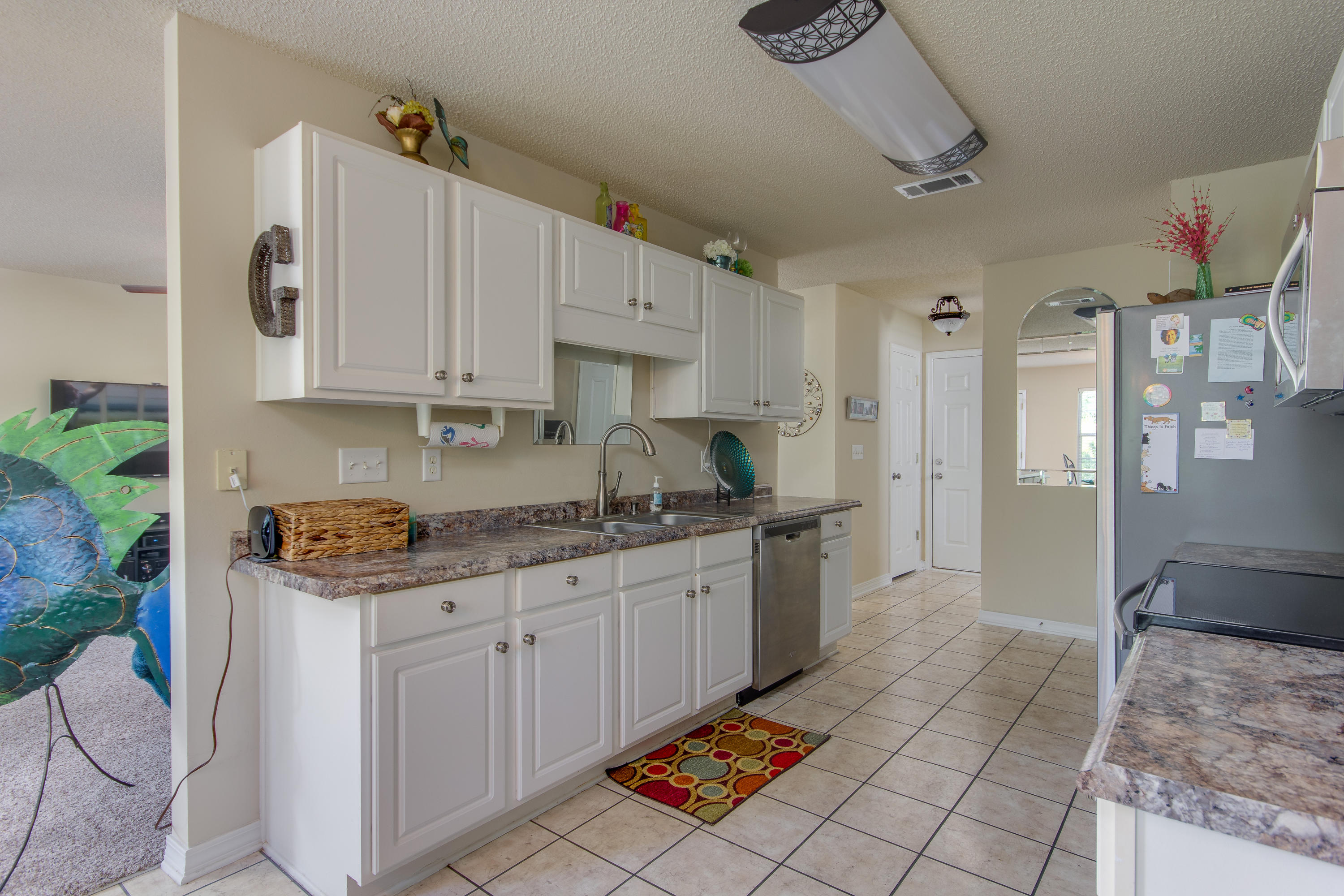 TWIN LAKES ESTATES - Residential