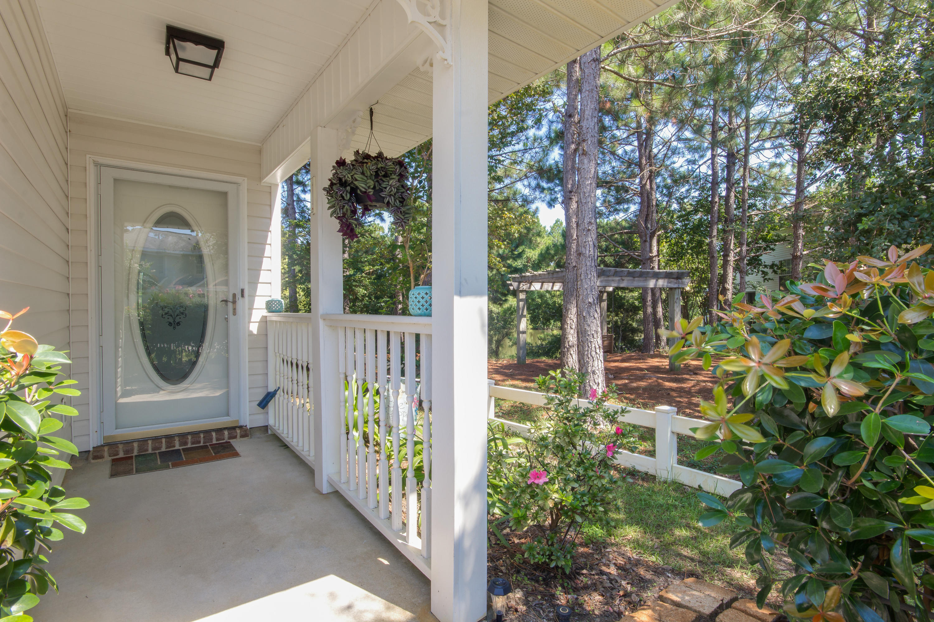 TWIN LAKES ESTATES - Residential