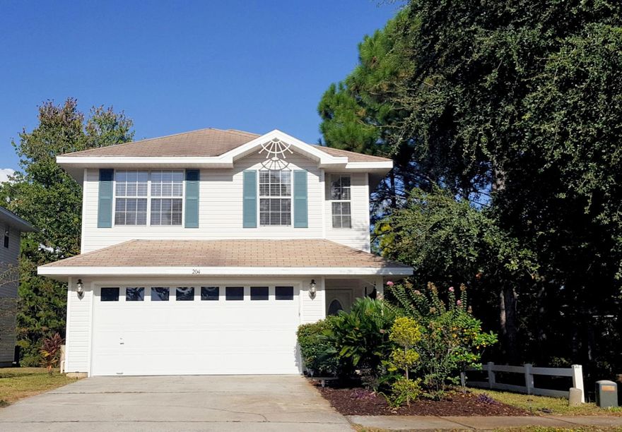 Immaculate 4 bedrom 2.5 bathroom parkside and lakeside two-story home available in the heart of Destin. This Twin Lakes Estates home features an upgraded kitchen with stainless steel appliances, pantry and plenty of cabinetry for functionality. The eat-in dining area overlooks the back patio and lake. The main living room is spacious with windows overlooking the beautiful water features. Carpet and tile throughout. Each guest bedroom is spacious with nice closets for storage. The master bedroom suite features a roomy master bathroom and walk-in closets. The back patio is open to the lakeview and perfect for enjoying the beautiful area. Owners have made improvements from the ceiling to the floor throughout the entire house!