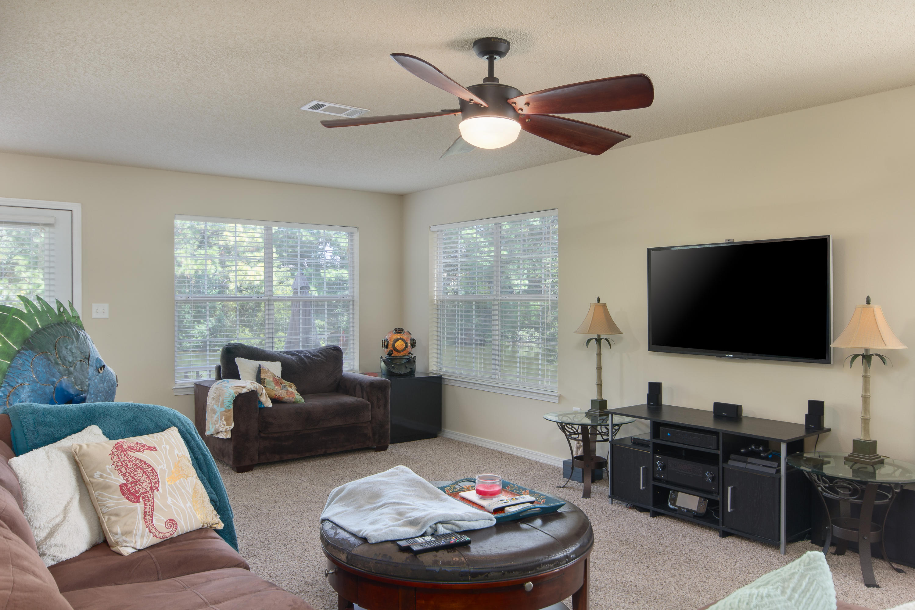 TWIN LAKES ESTATES - Residential