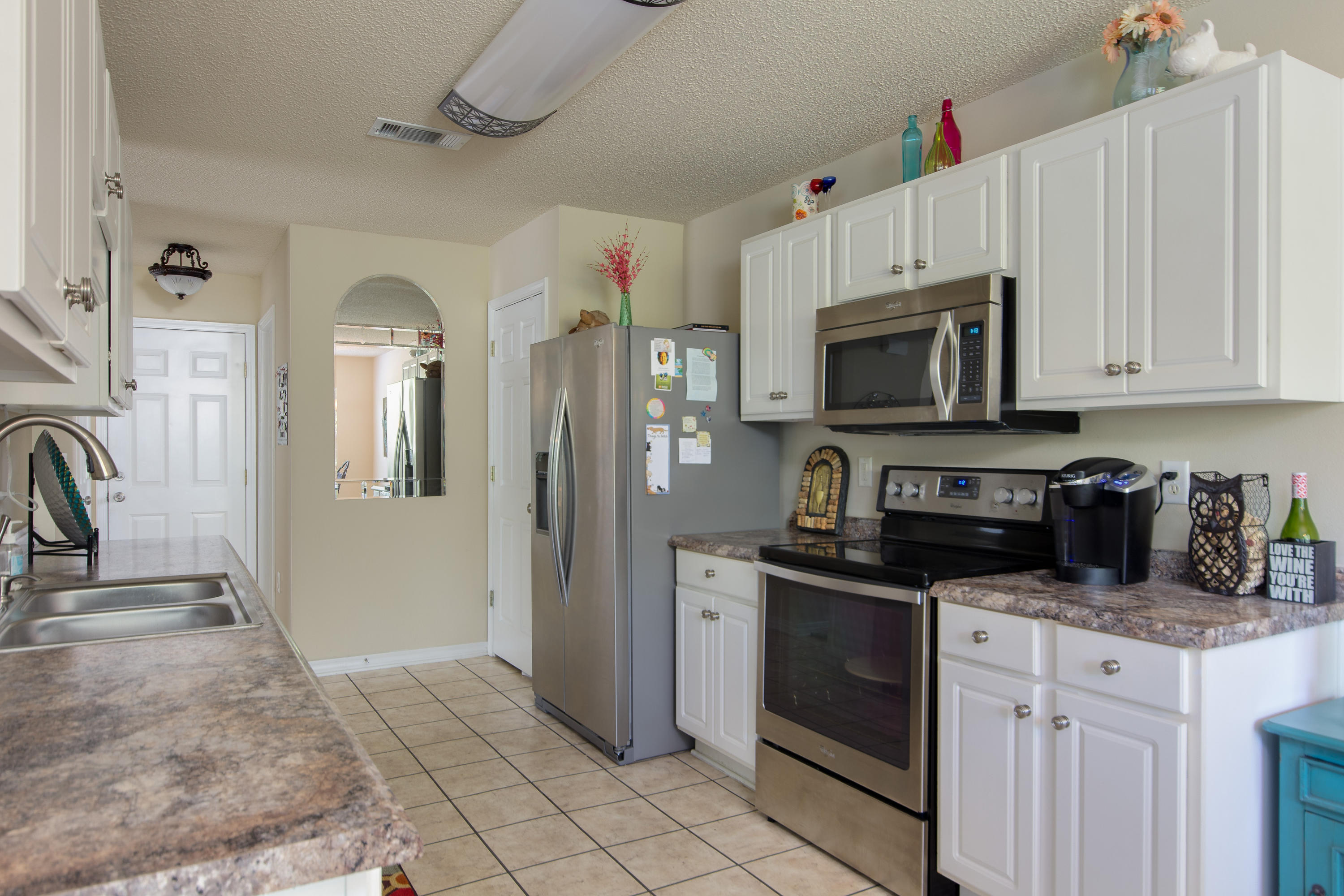 TWIN LAKES ESTATES - Residential