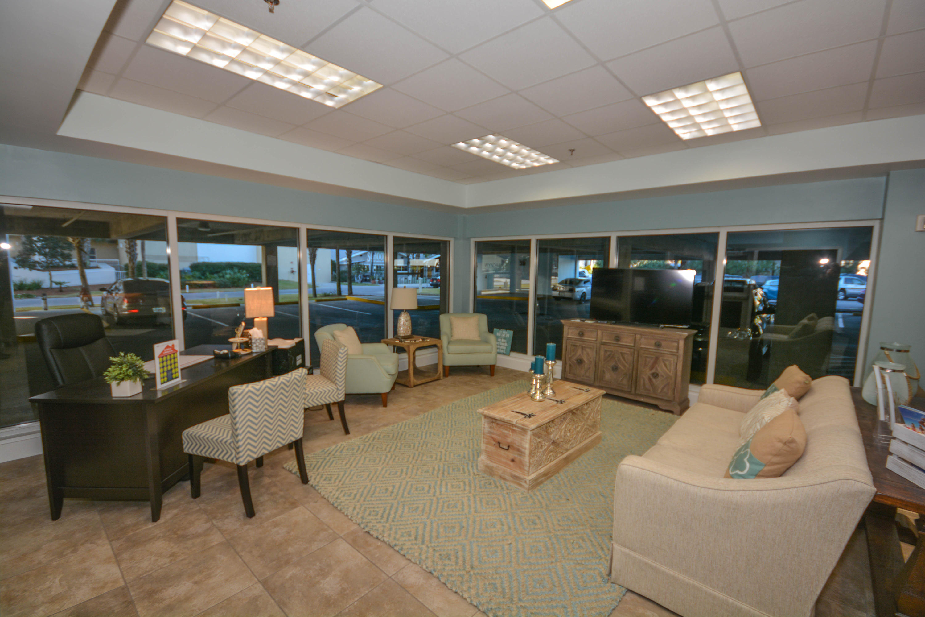 SEYCHELLES RESORT CONDO - Residential