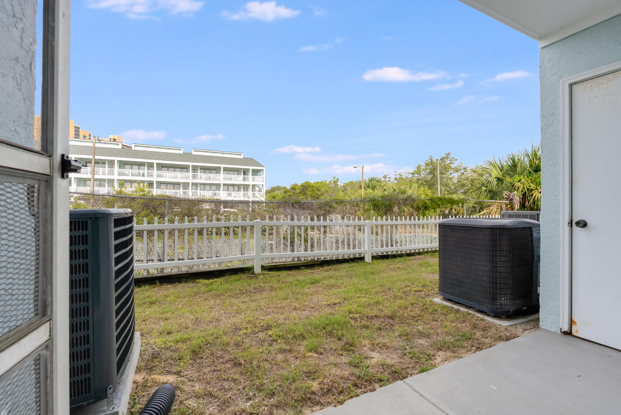 Wendwood Condo - Residential