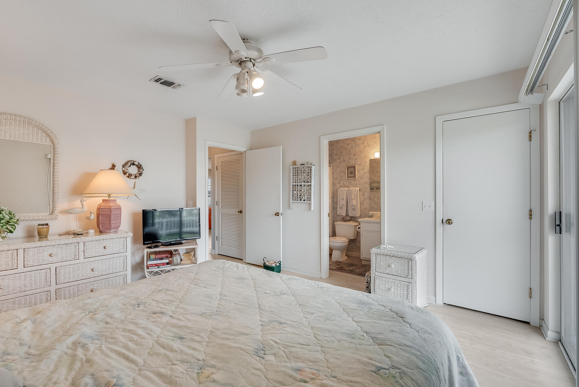 Wendwood Condo - Residential