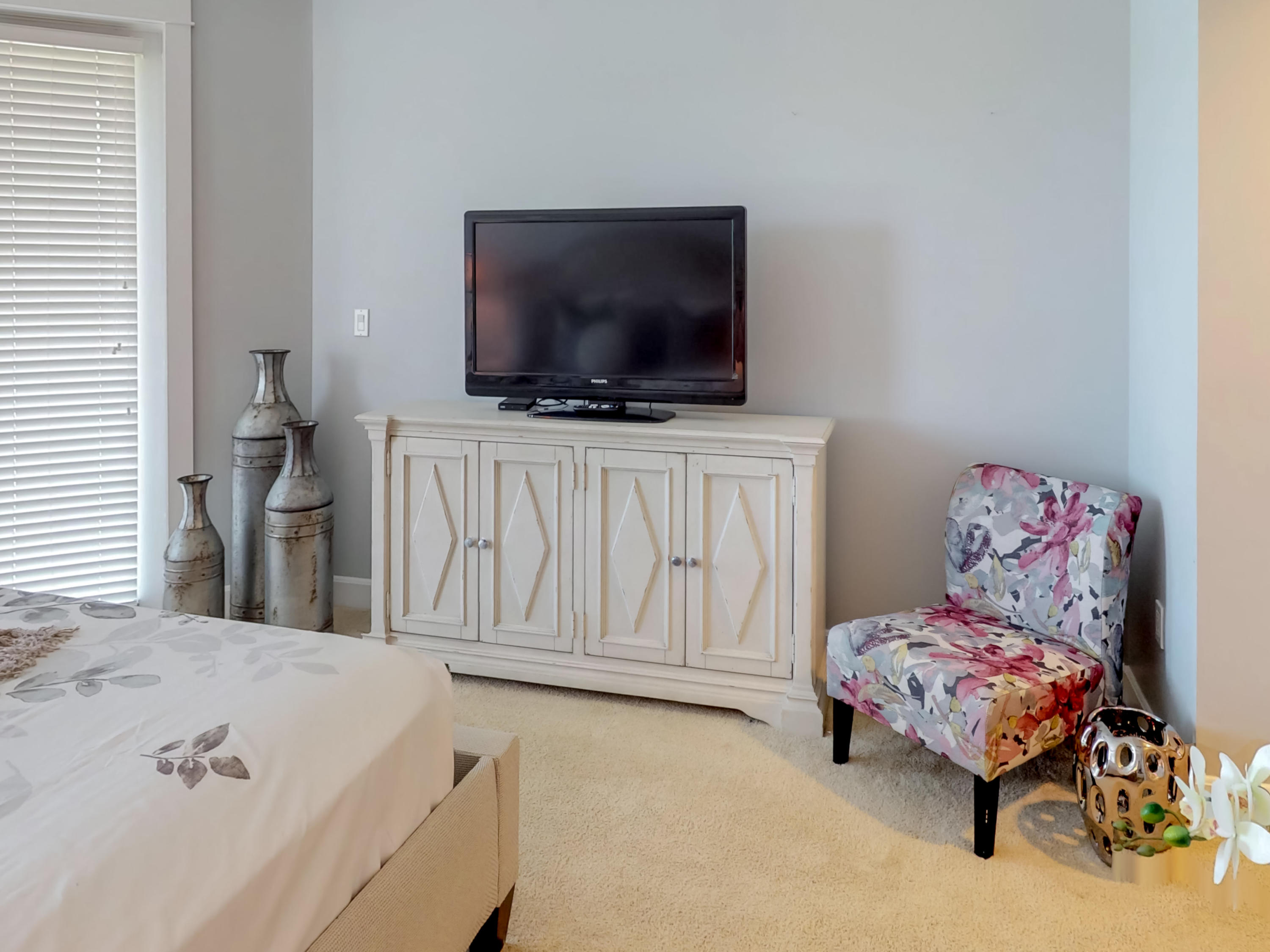 PINE RIDGE VILLAS - Residential