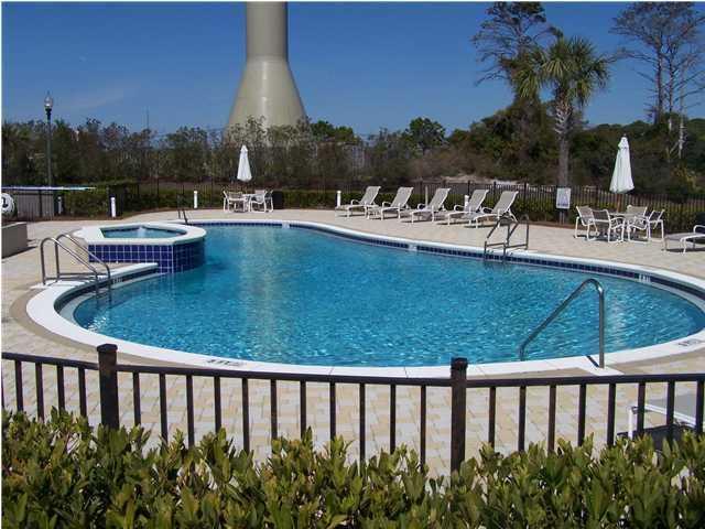 PINE RIDGE VILLAS - Residential