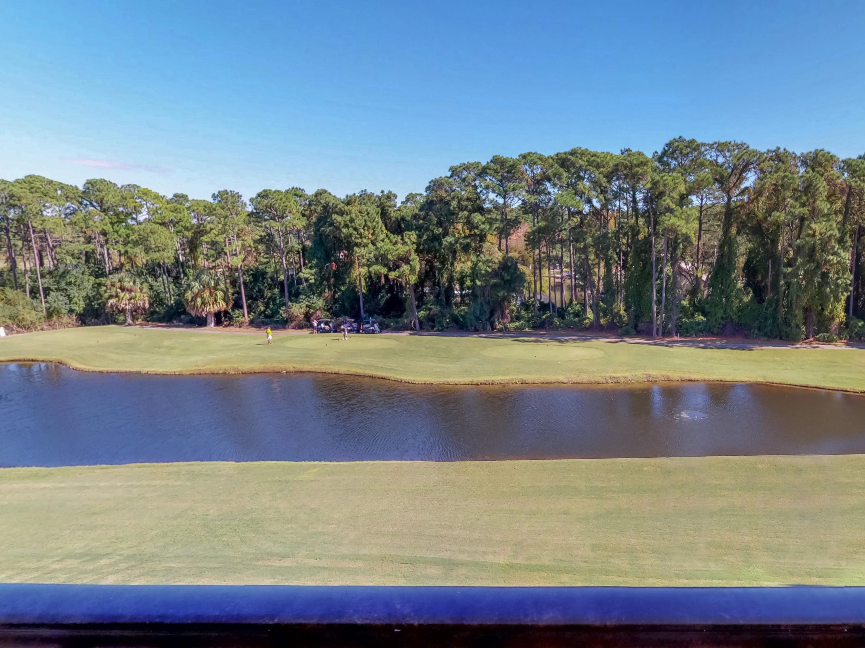 PINE RIDGE VILLAS - Residential