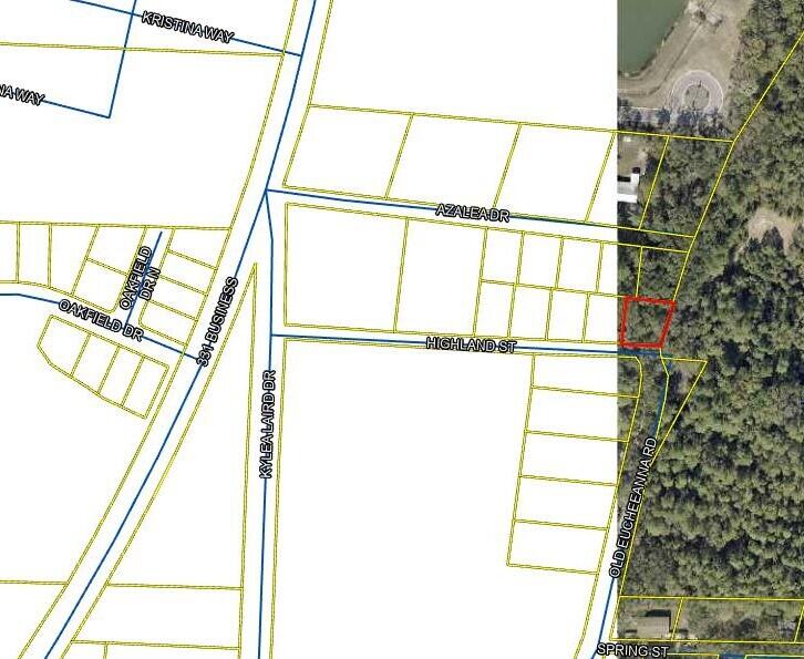 Vacant Lot between the Elementary and Middle Schools. Power, Water Taps and Sewer Taps available. No CC&Rs and No HOA dues.