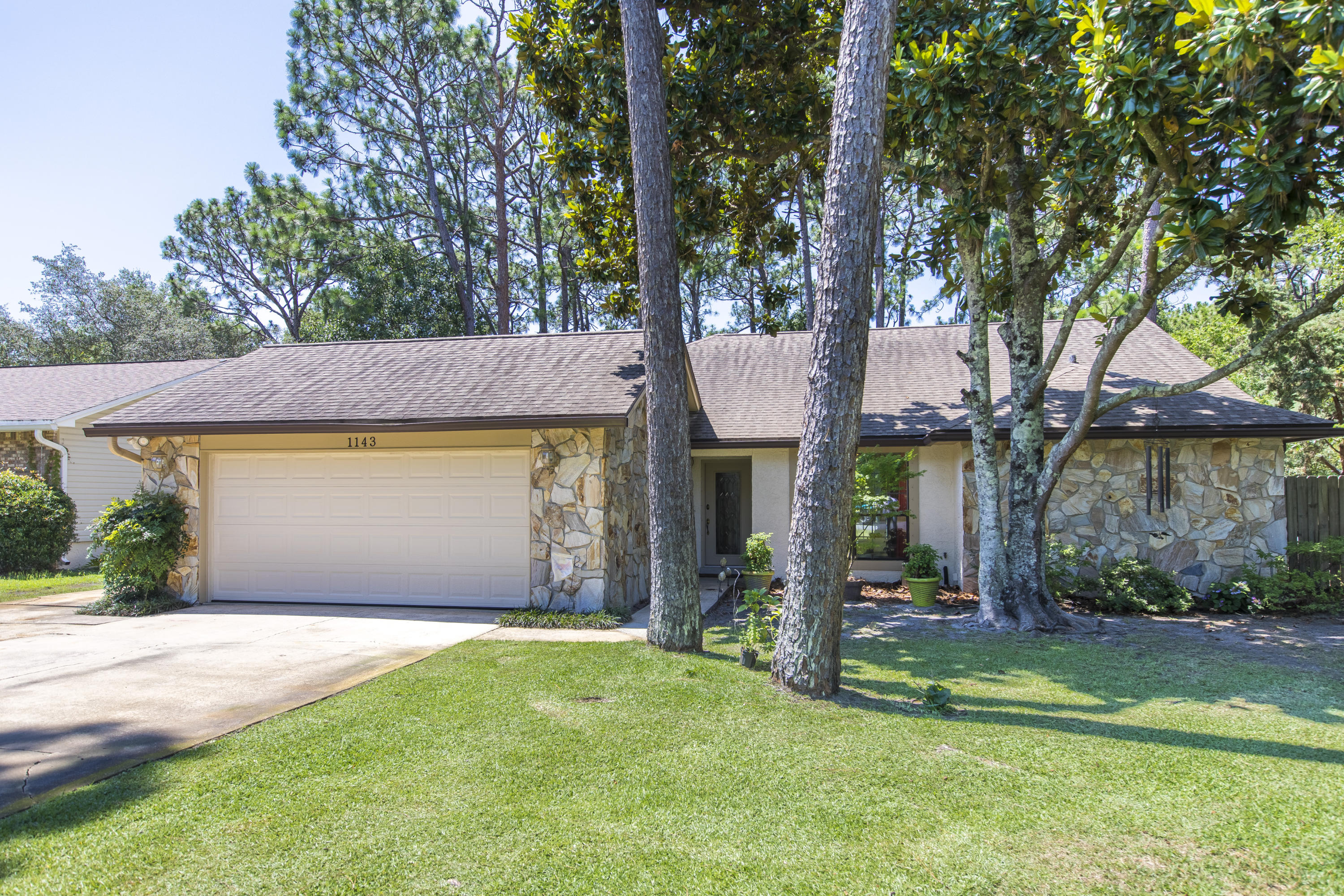 ST ANDREWS VILLAGE S II - Residential