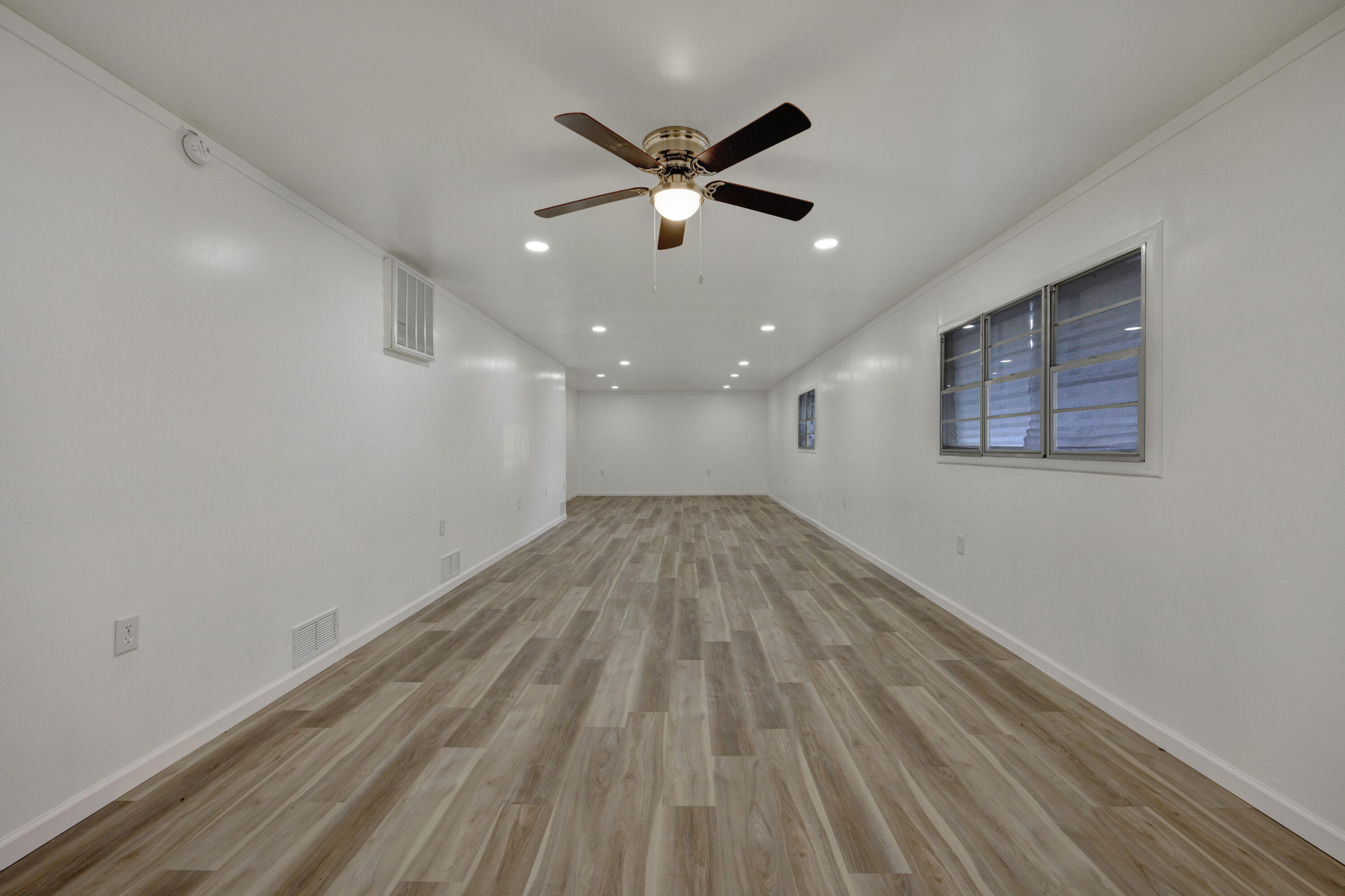 QUIET OAKS S/D - Residential