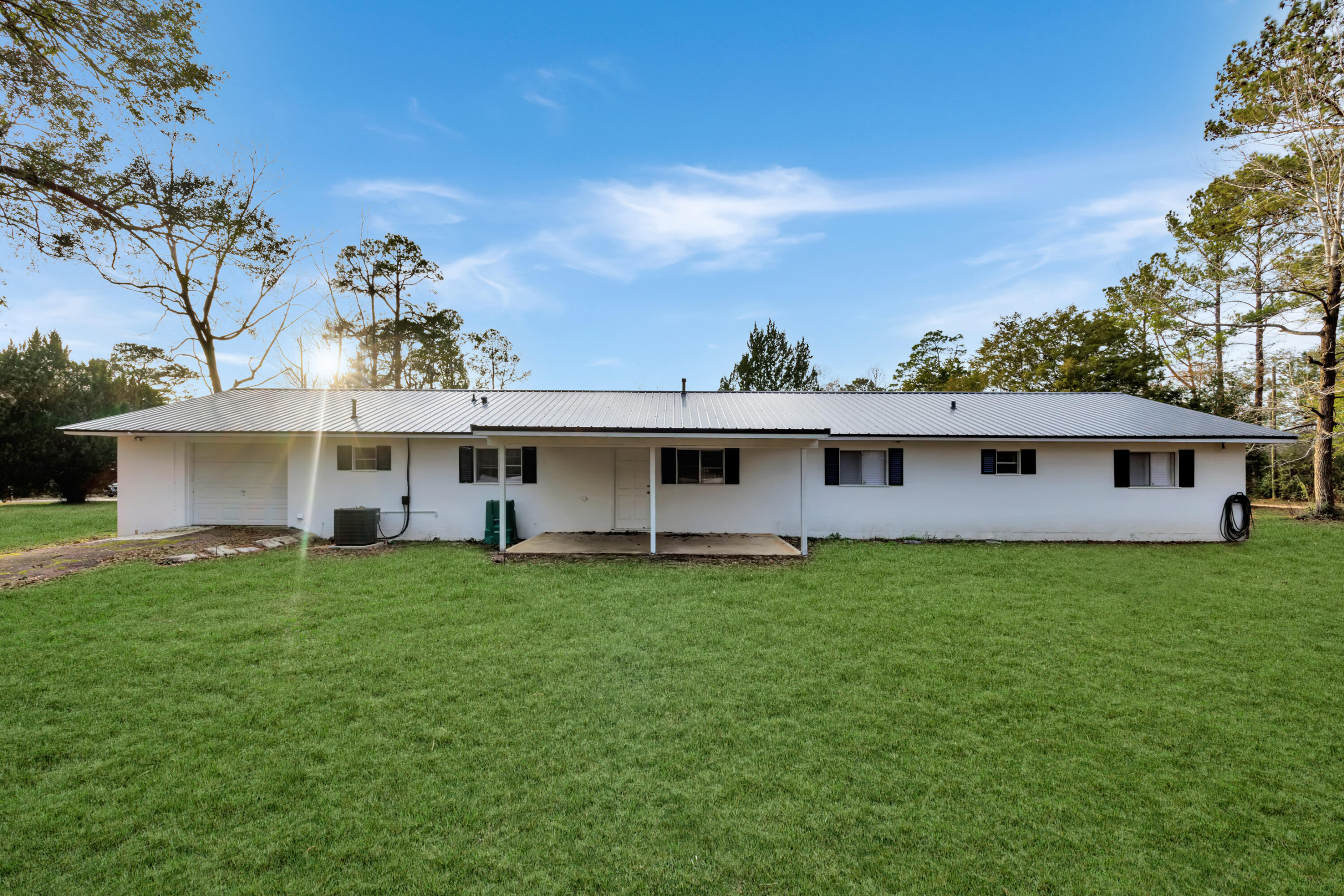 QUIET OAKS S/D - Residential