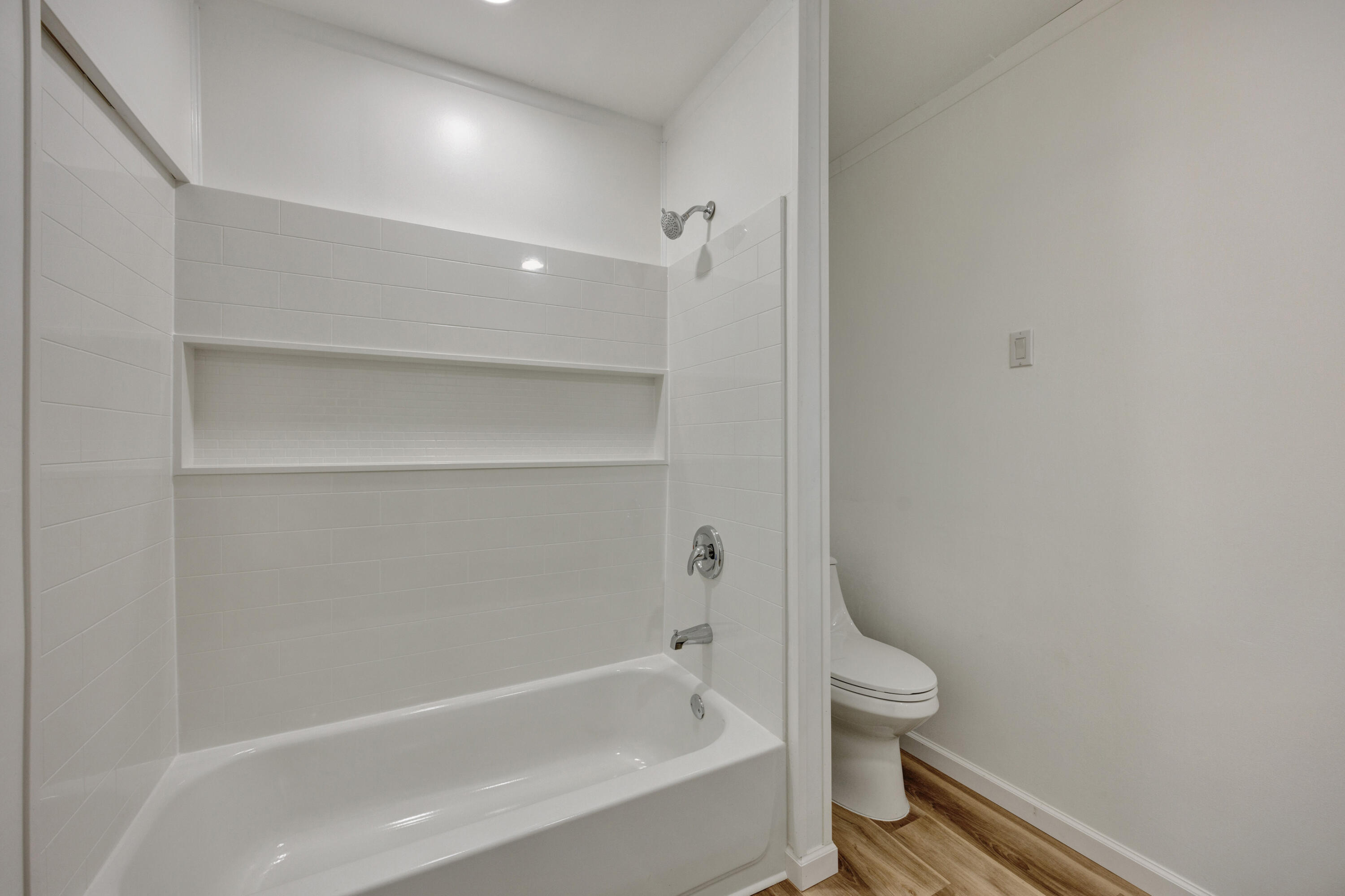 QUIET OAKS S/D - Residential