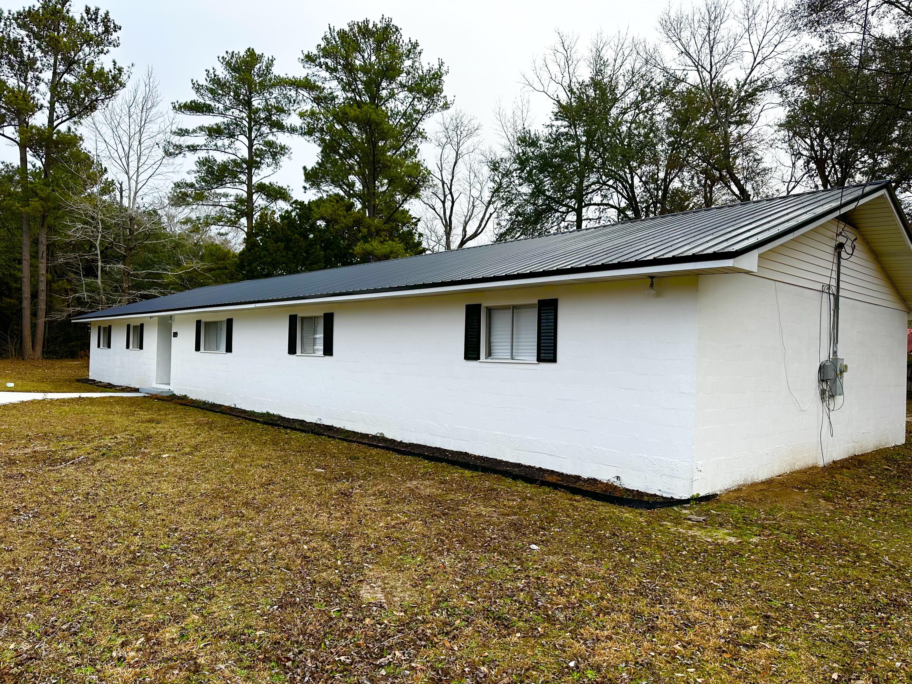 QUIET OAKS S/D - Residential