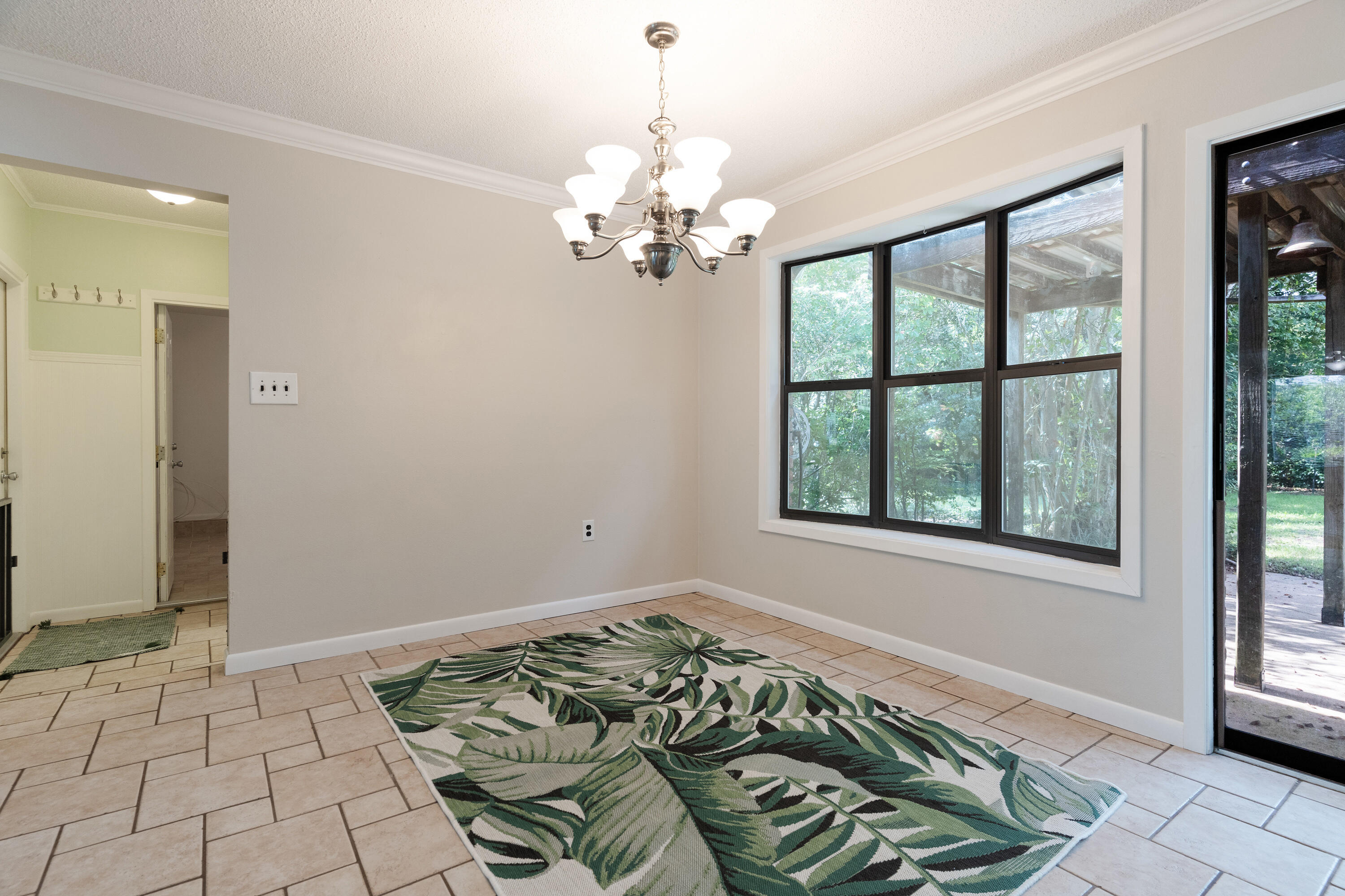LAKE LORRAINE ESTATES 1 - Residential
