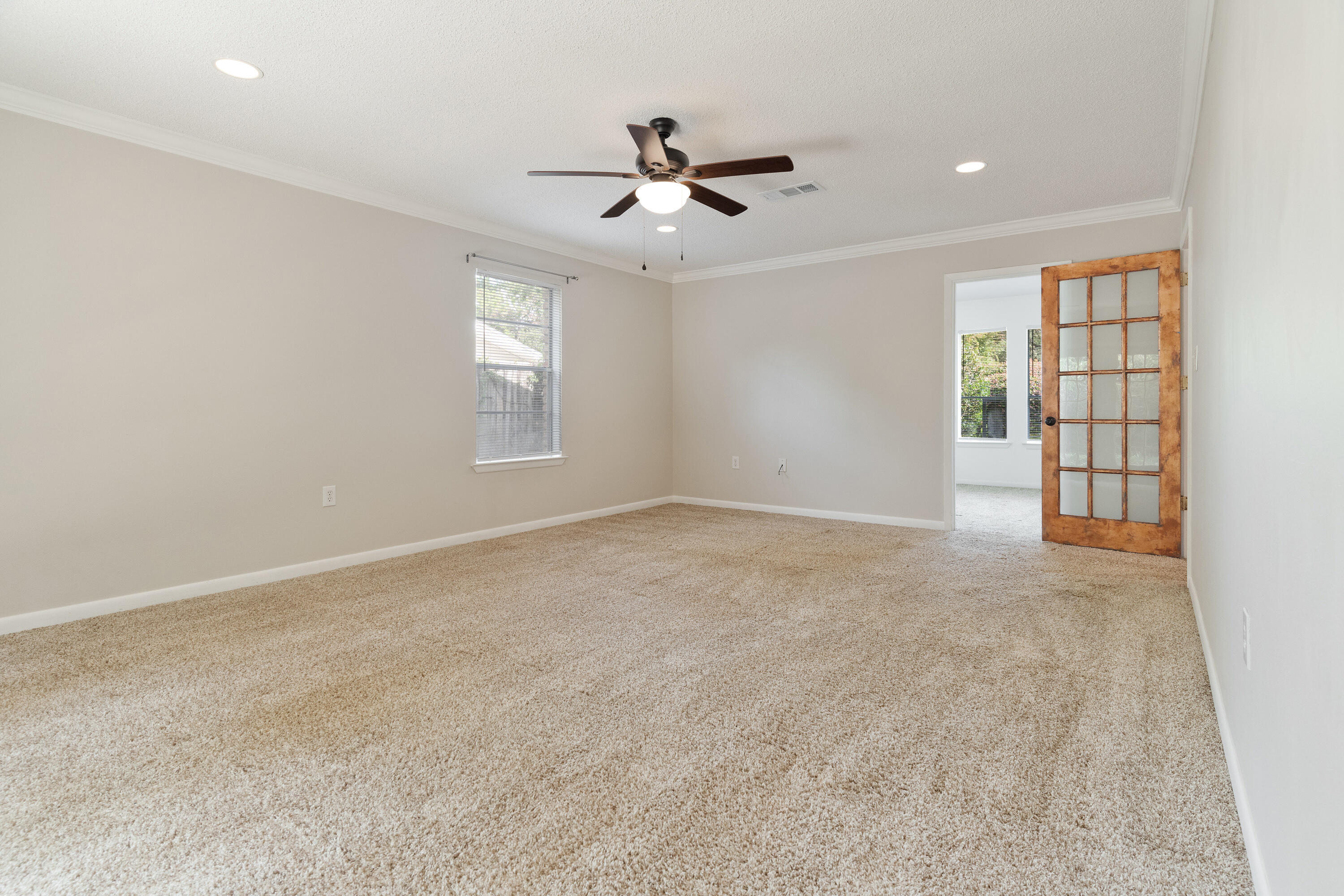 LAKE LORRAINE ESTATES 1 - Residential
