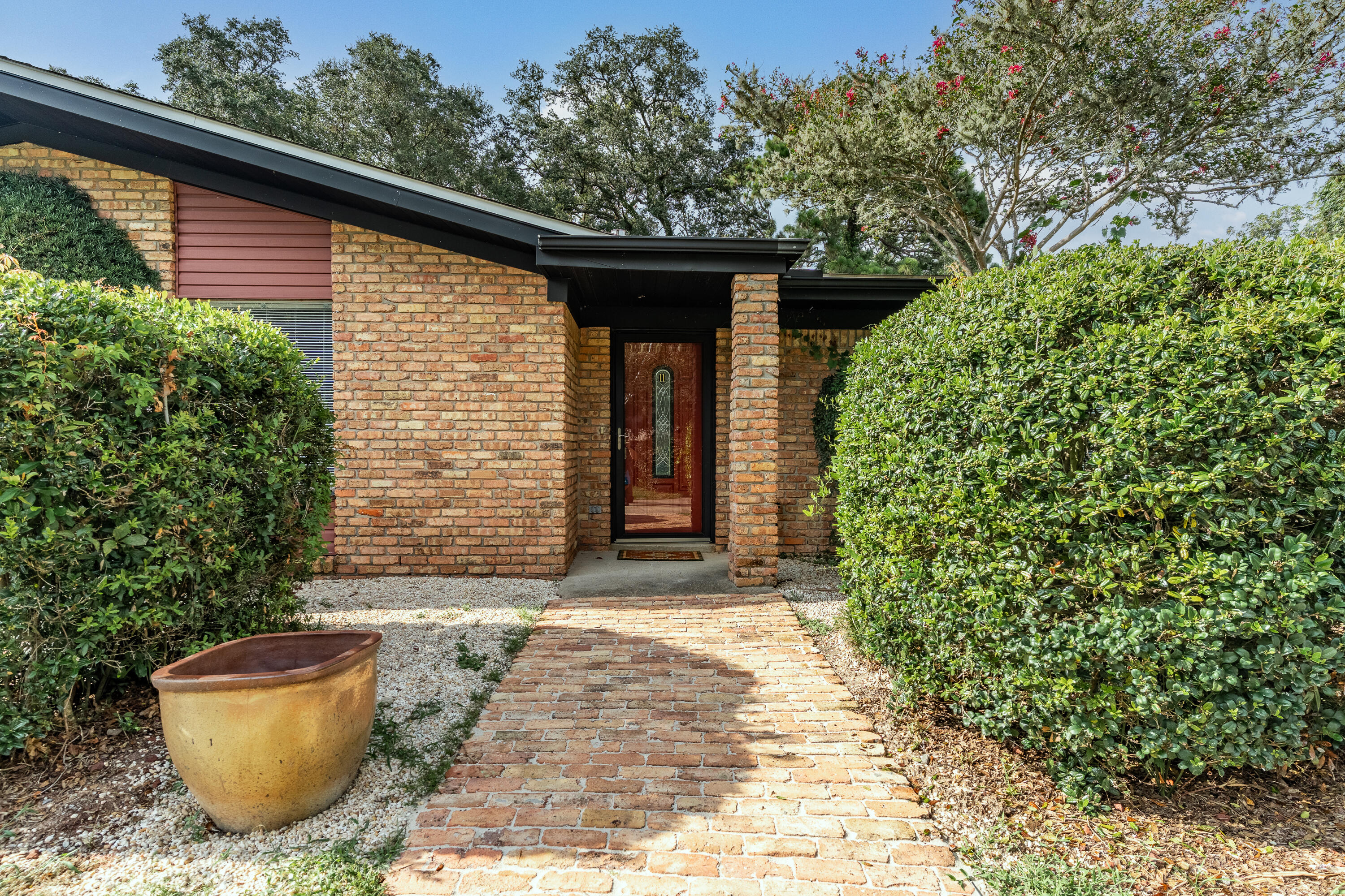 LAKE LORRAINE ESTATES 1 - Residential