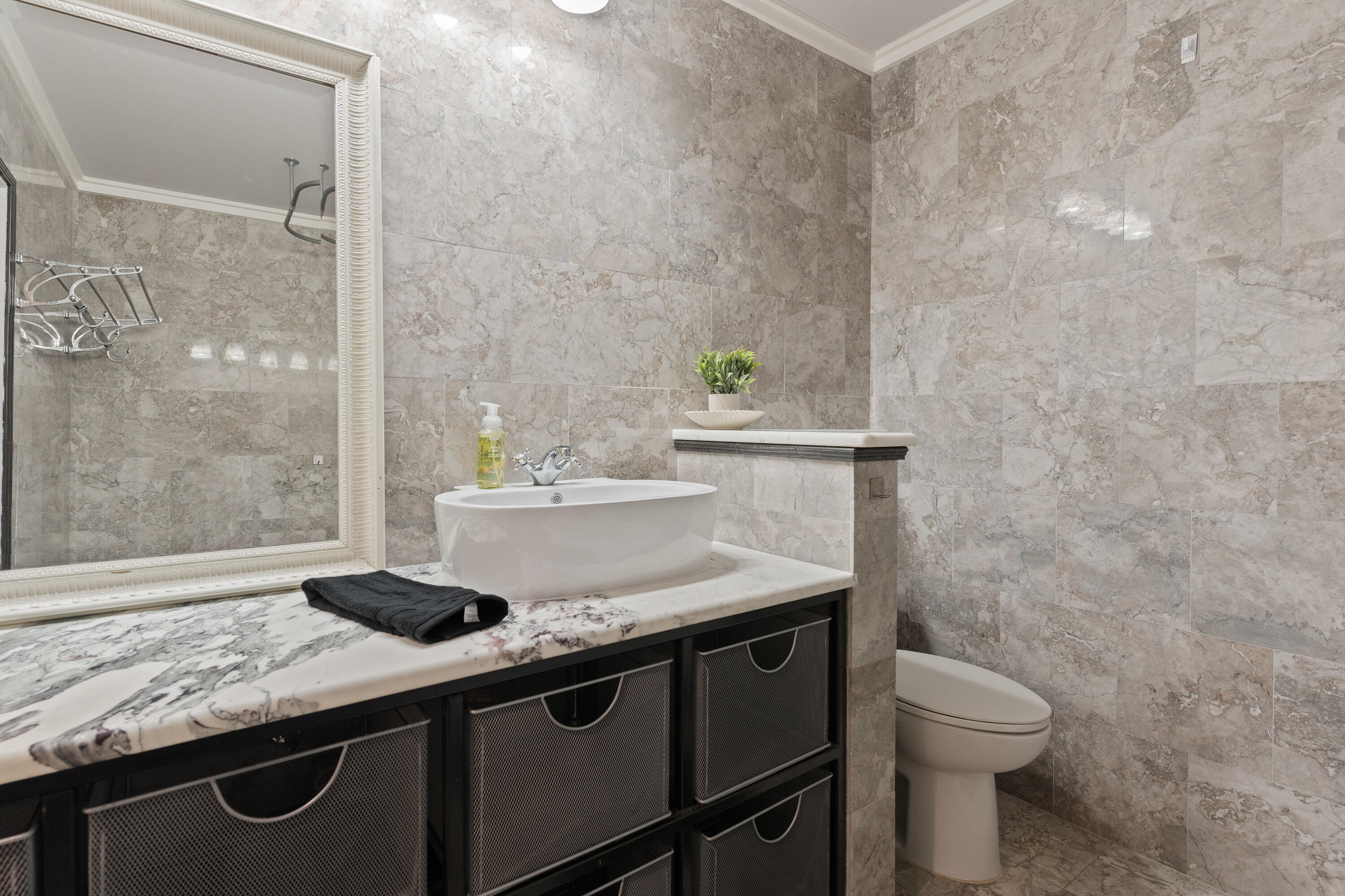 LAKE LORRAINE ESTATES 1 - Residential