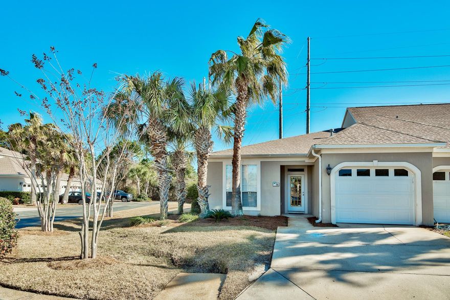 This cute Bon Villas unit is a great starter or retirement home. The unit has tile floors, private screened patio, new roof, new garage door, and great location. The complex amenities include community pool, neighborhood dock, and tennis courts.