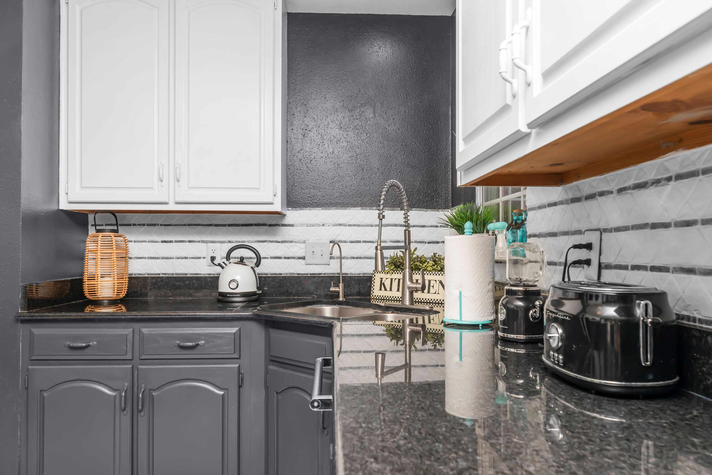 HIDDEN CREEK AT HOLLEY BY THE SEA - Residential