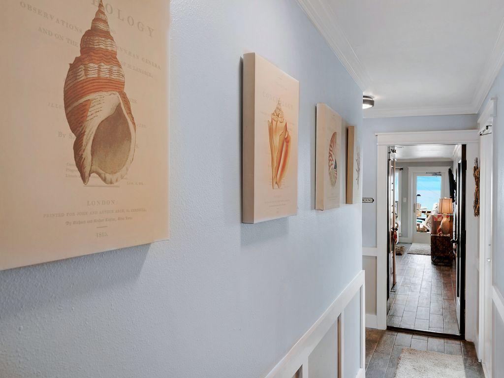 CRYSTAL BEACH T/H - Residential