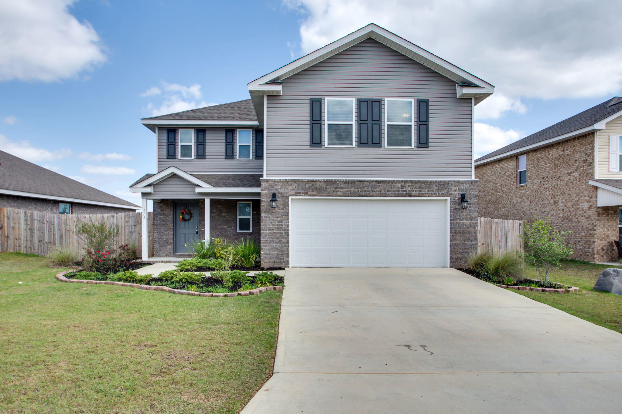 Redstone Commons - Residential