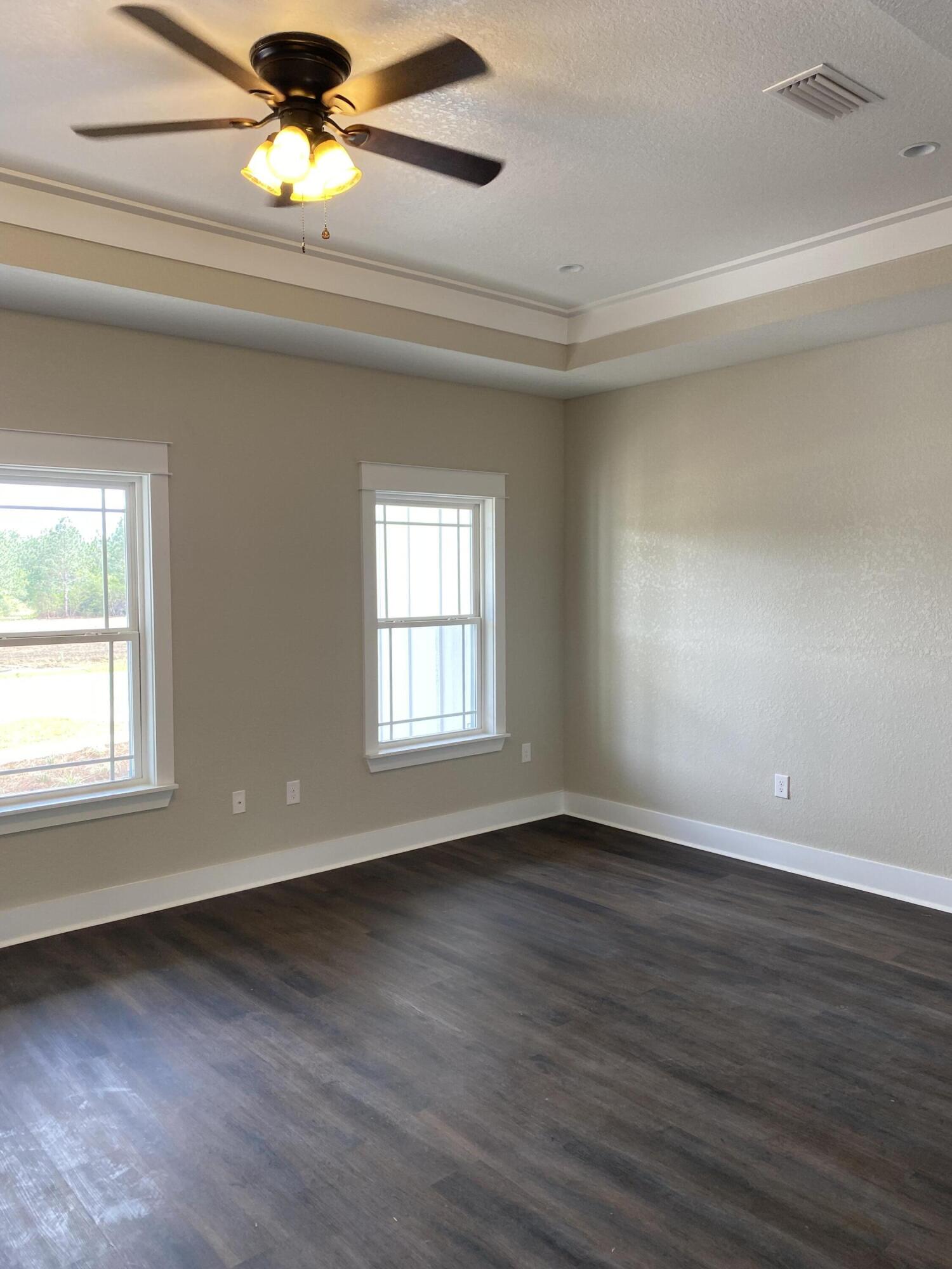 HUNTERS CREEK - Residential