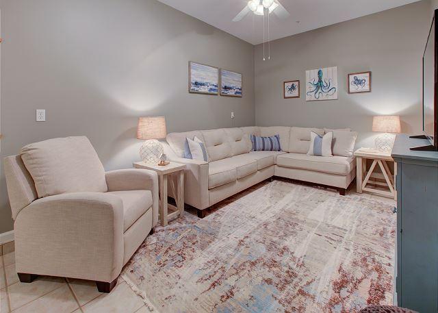 BEACH POINTE T/H - Residential