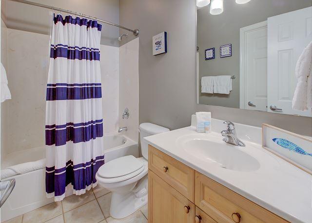 BEACH POINTE T/H - Residential