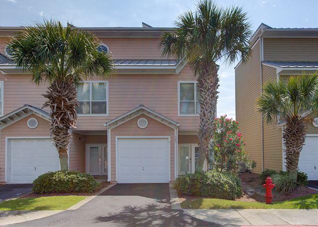 BEACH POINTE T/H - Residential