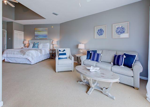 BEACH POINTE T/H - Residential