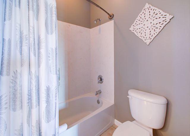 BEACH POINTE T/H - Residential