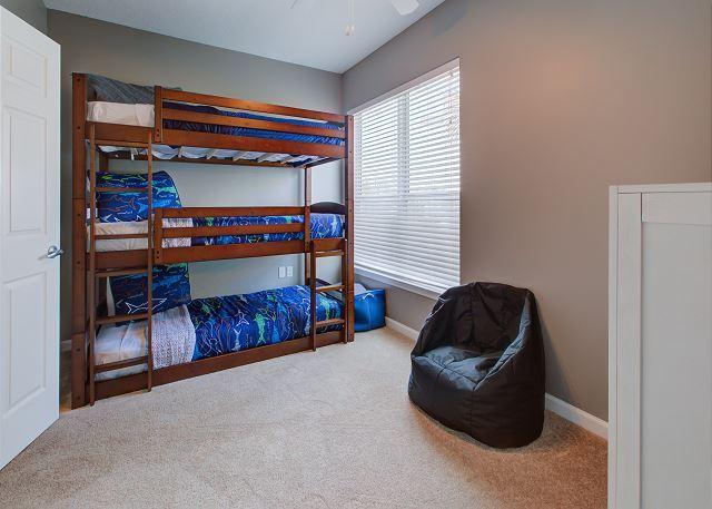 BEACH POINTE T/H - Residential