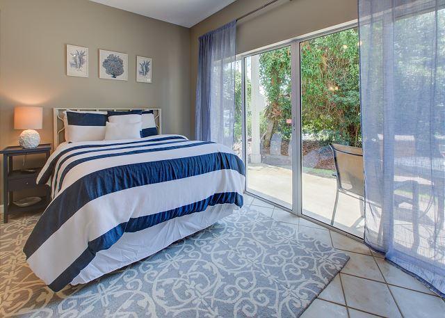 BEACH POINTE T/H - Residential