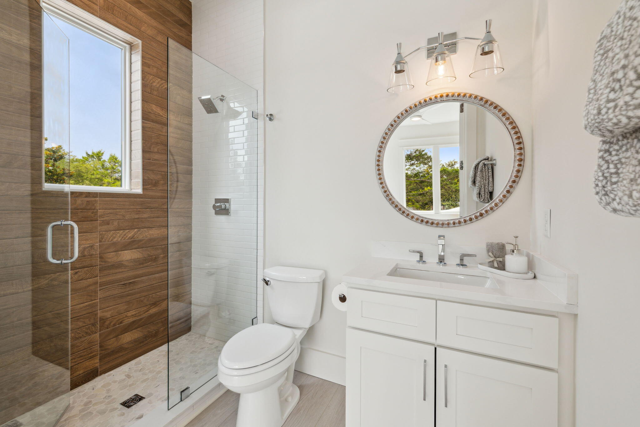 EASTERN LAKE S/D - Residential