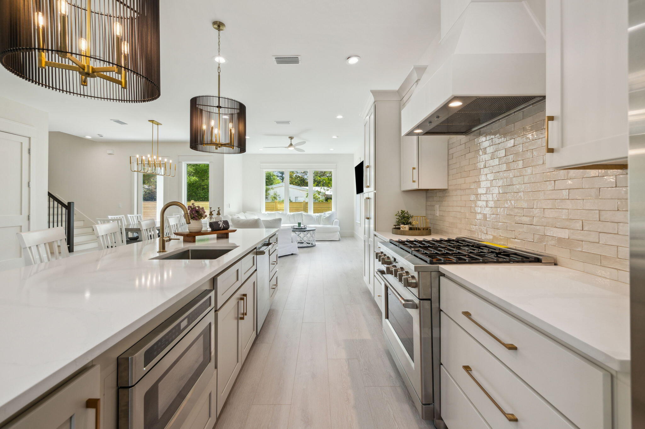 EASTERN LAKE S/D - Residential