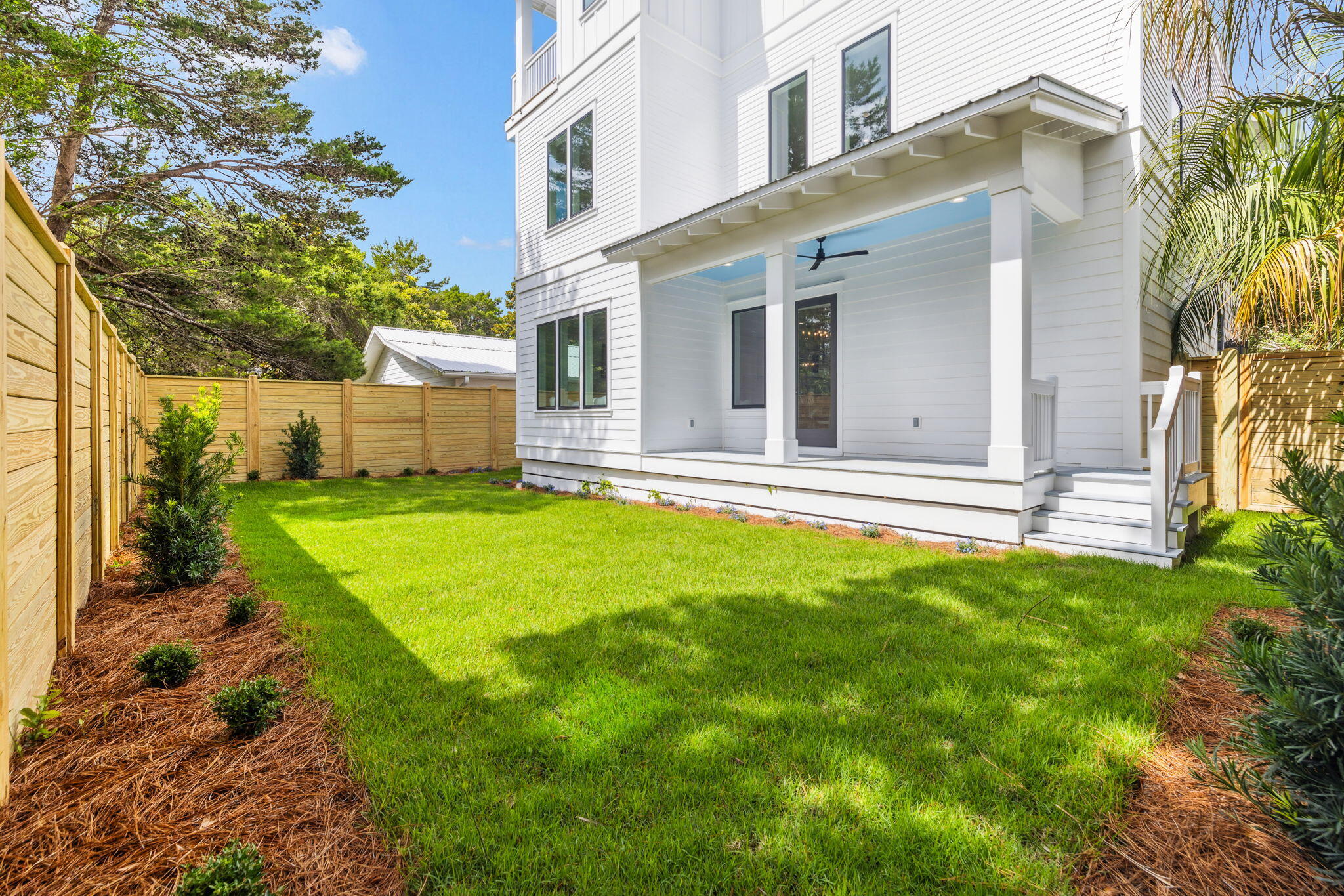 EASTERN LAKE S/D - Residential