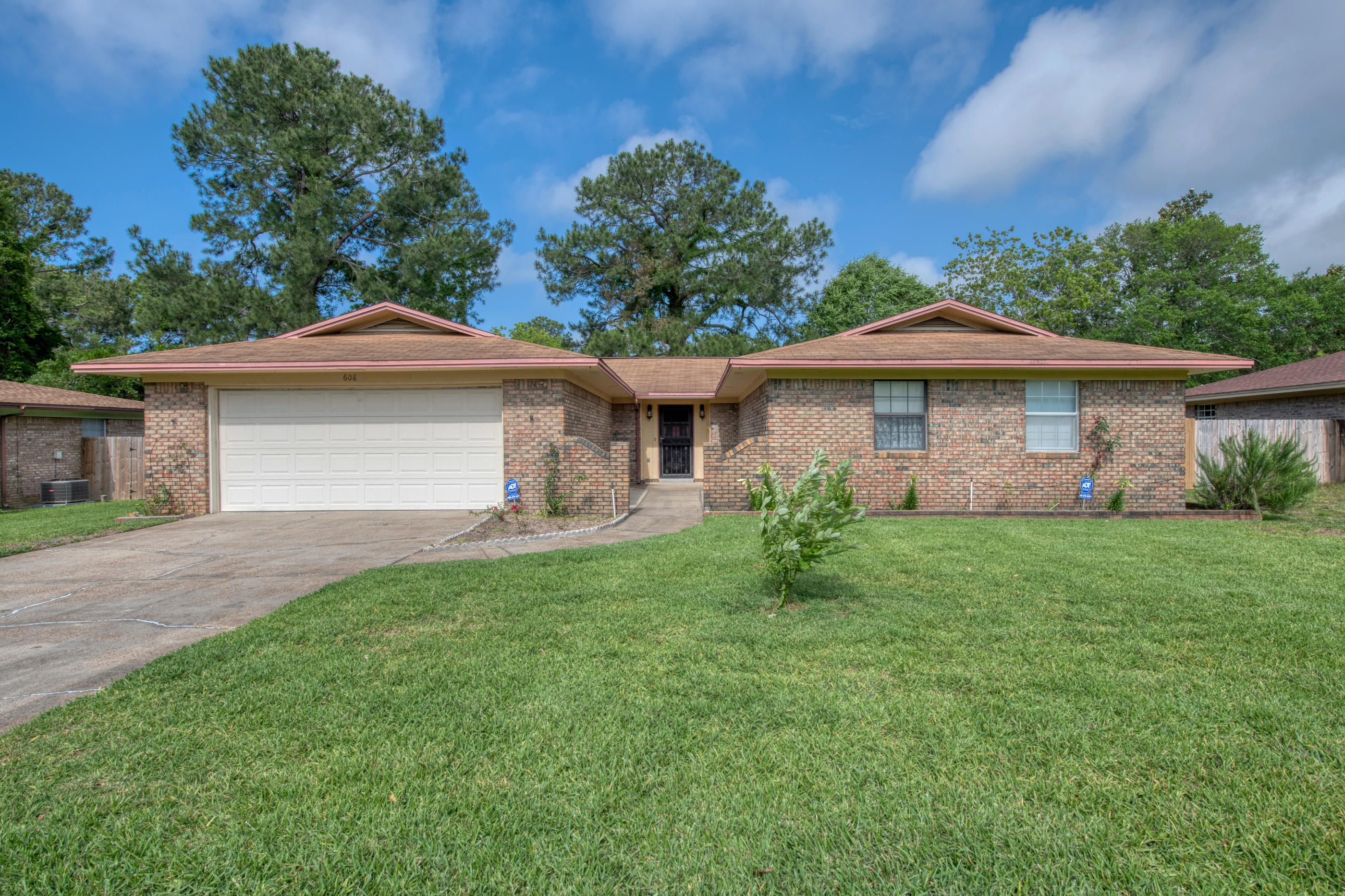 Located in the heart of Fort Walton and convenient to both Eglin and Hurlburt. Enjoy the upcoming summers hanging out on this large lot with lush lawn with privacy fencing that offers plenty of room for a pool or outside activities. This home lives larger than the square footage with the two living areas. Family room with a wood burning fireplace, and the breakfast bar that invites you to the kitchen. Do you have large bedroom furniture? Look no more master bedroom is spacious and offers 2 closets and a dressing area. Seller is offering a one year home warranty for buyers peace of mind with American Home Shield. Sale subject to approval by Probate Court.