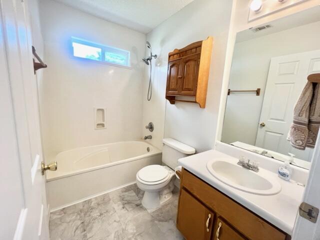 SOUTH POINTE ESTATES - Residential Lease