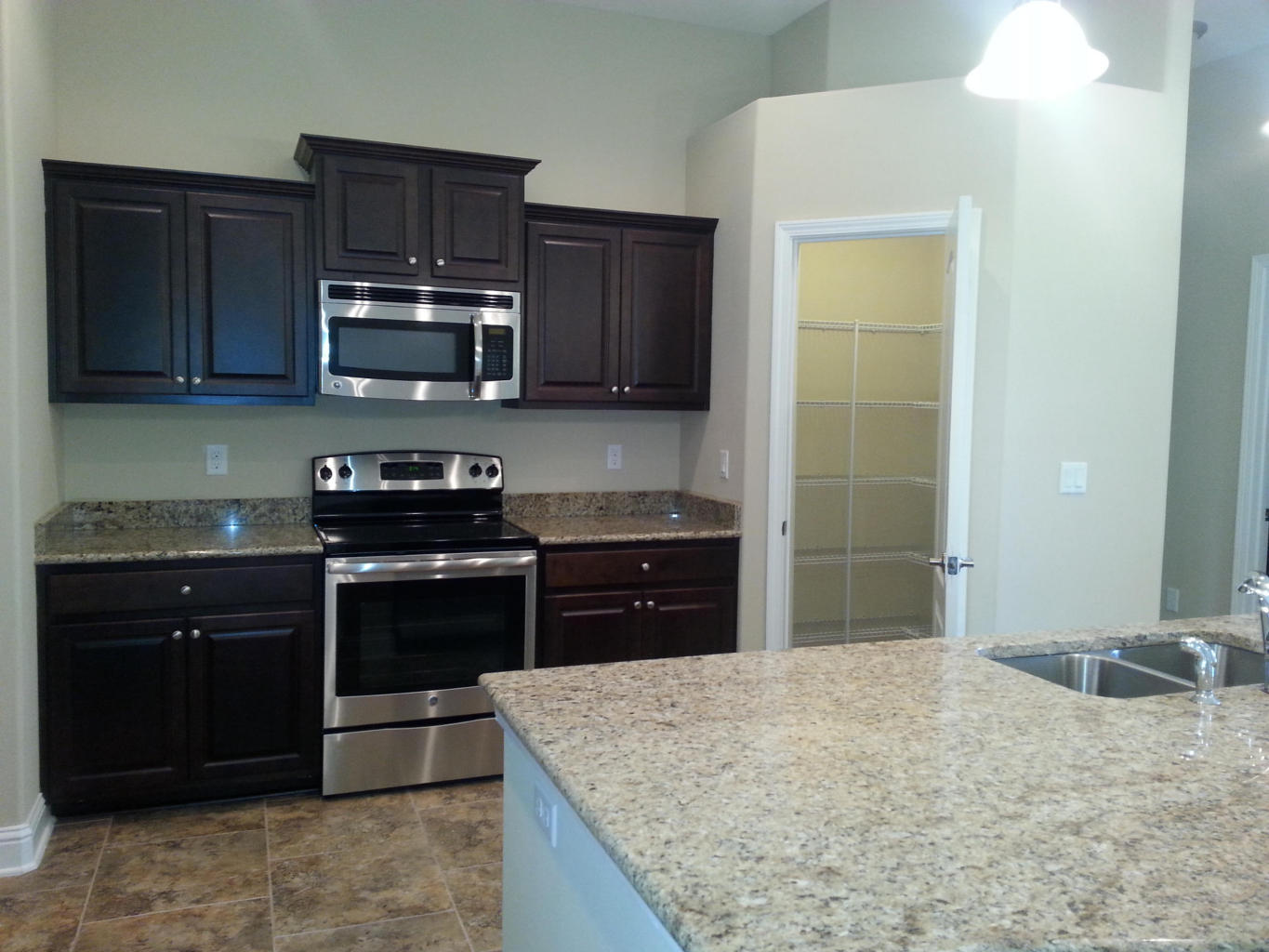 BROOKE ESTATES PH III - Residential