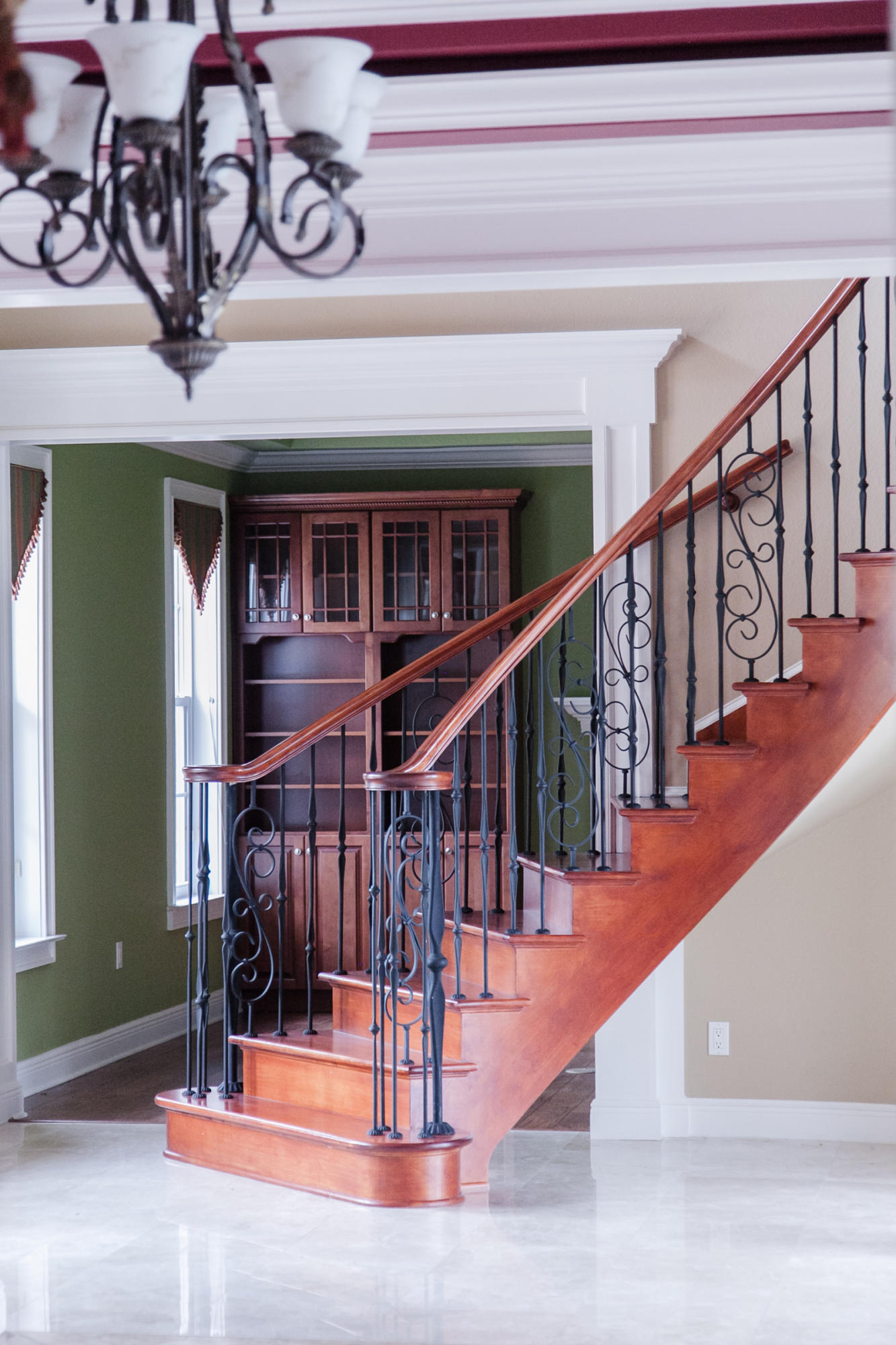 RAINTREE ESTATES - Residential