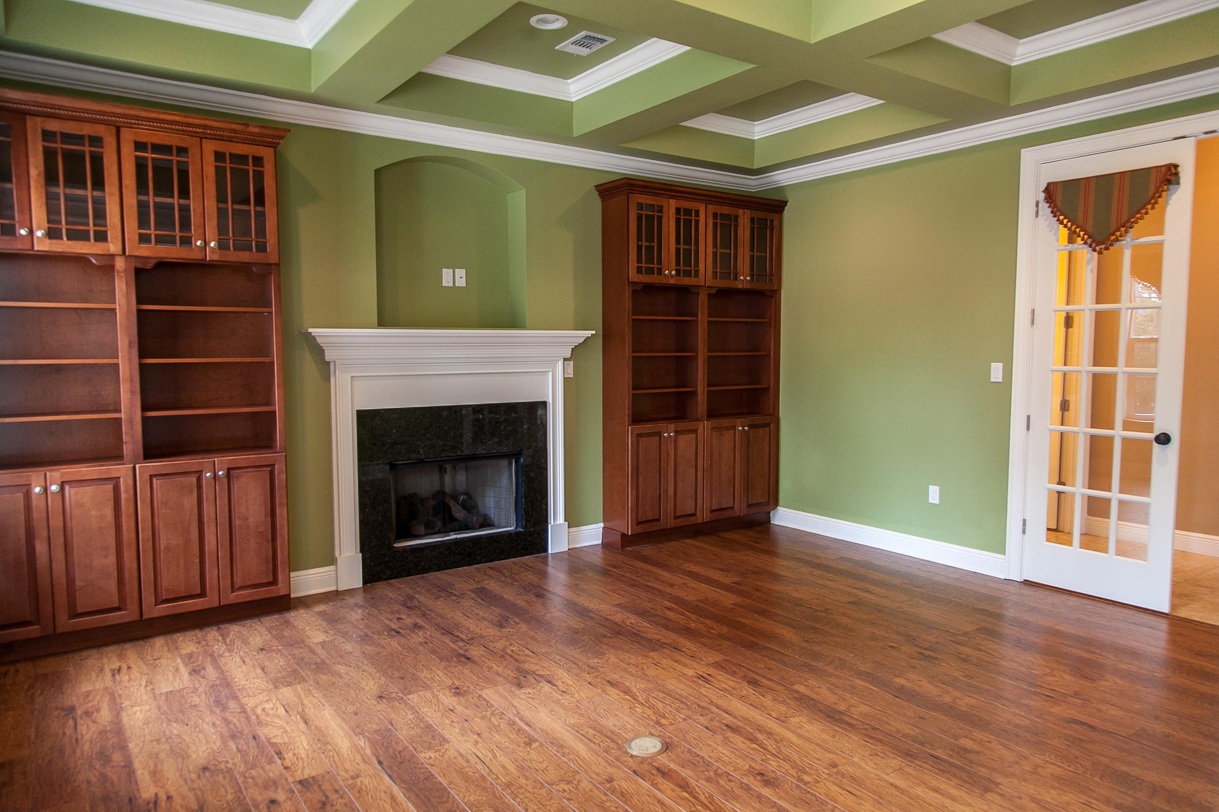 RAINTREE ESTATES - Residential