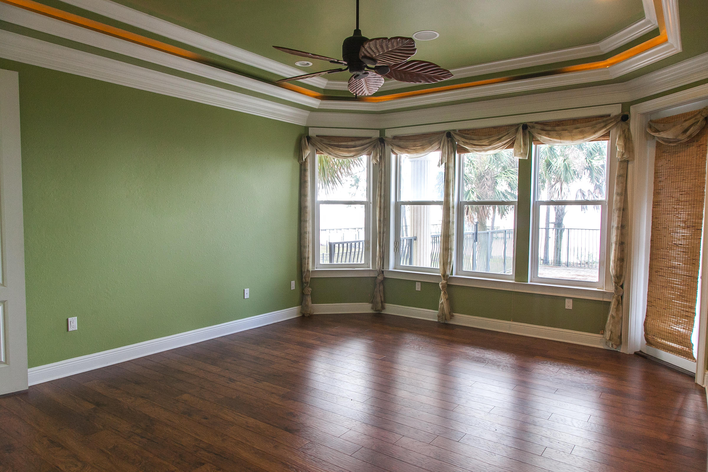 RAINTREE ESTATES - Residential